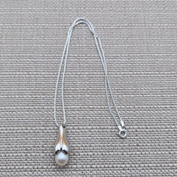 16 Inch Sterling Silver Heavy Genuine Pearl Floral Pendant Necklace A4788 - Picture 1 of 7